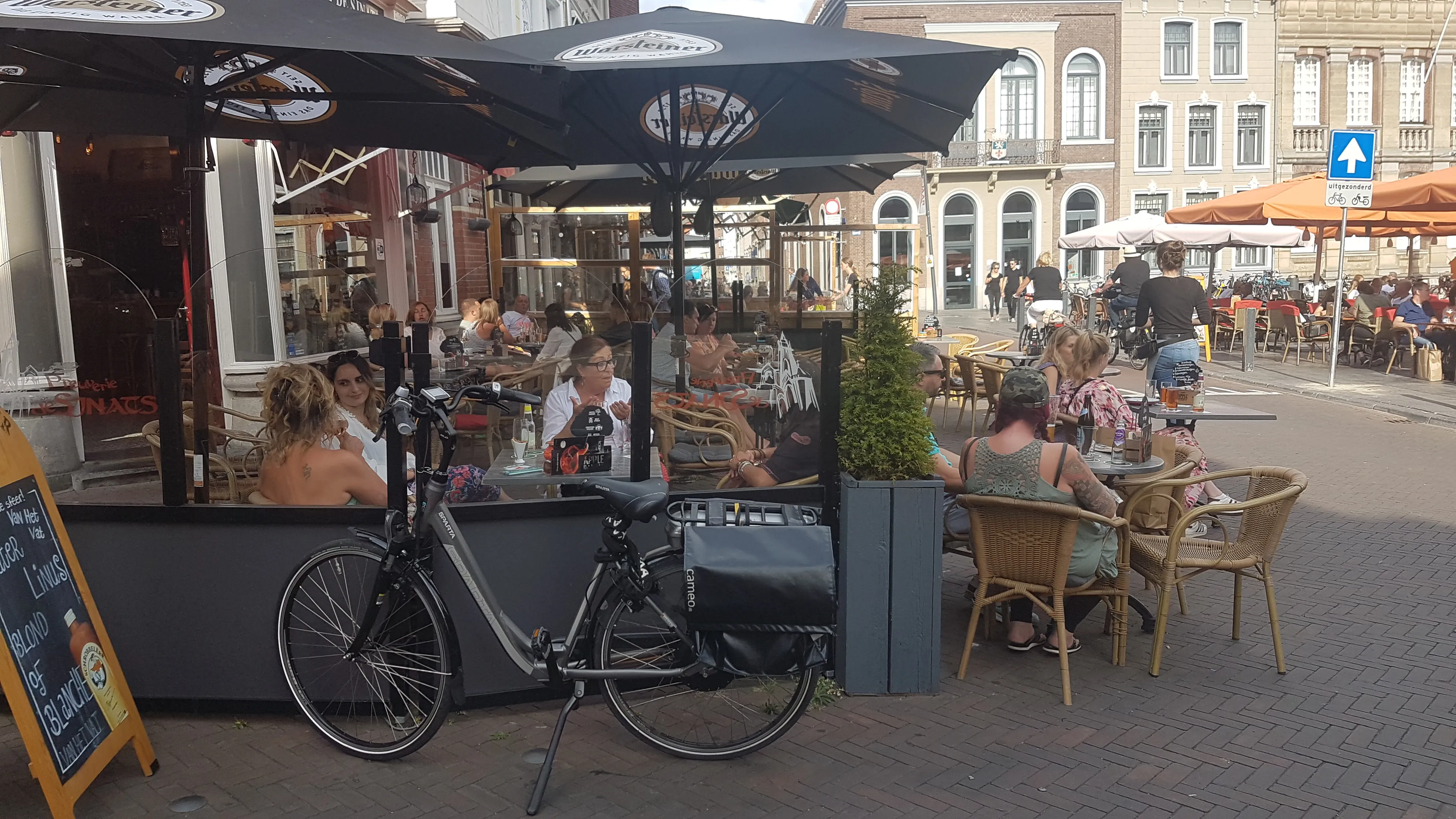 terras roermond guus1