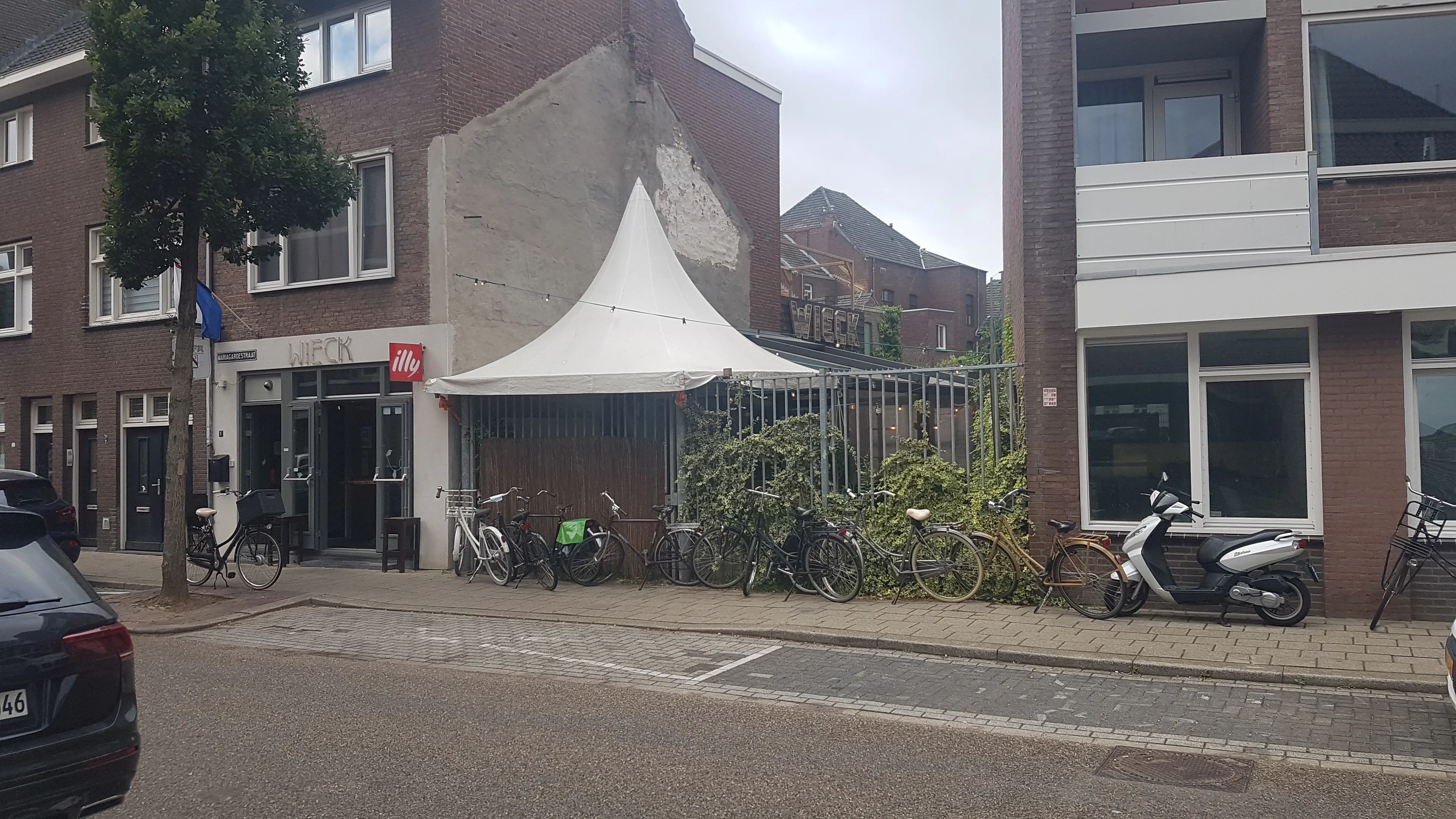 terras roermond guus3