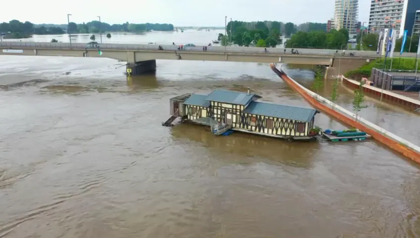 vlcsnap 2021 07 17 12h48m51s776