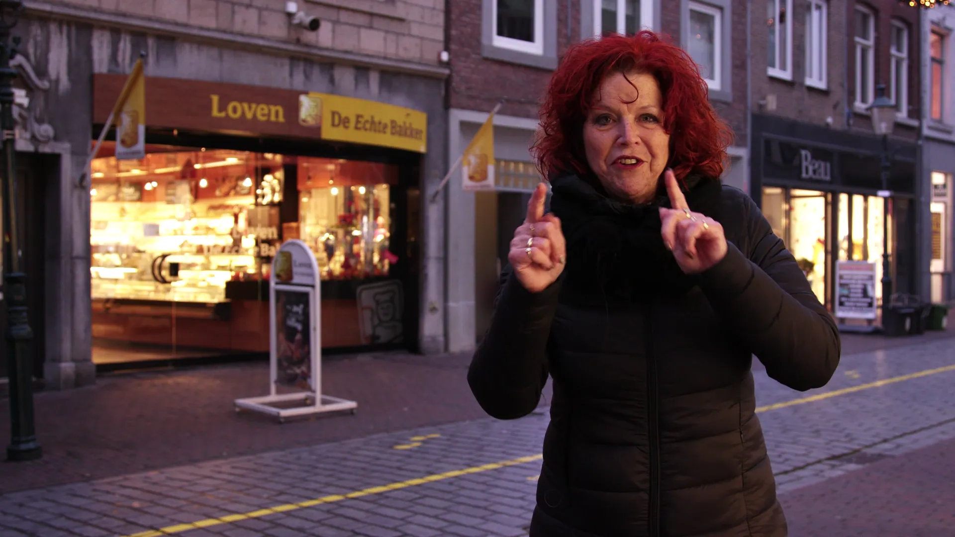 vlcsnap 2021 11 25 19h02m42s073