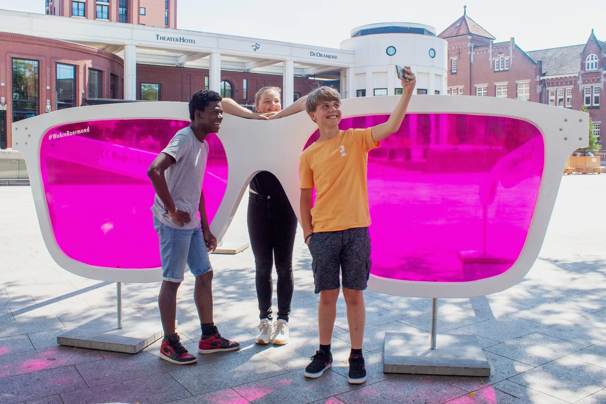 xxl selfiespot roermondvol verrassingen