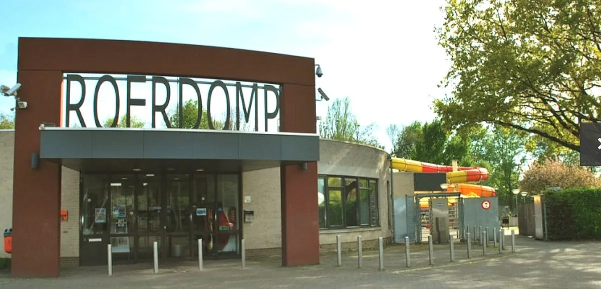 zwembad de roerdomp
