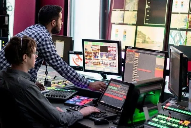 engineer 4922420 1280