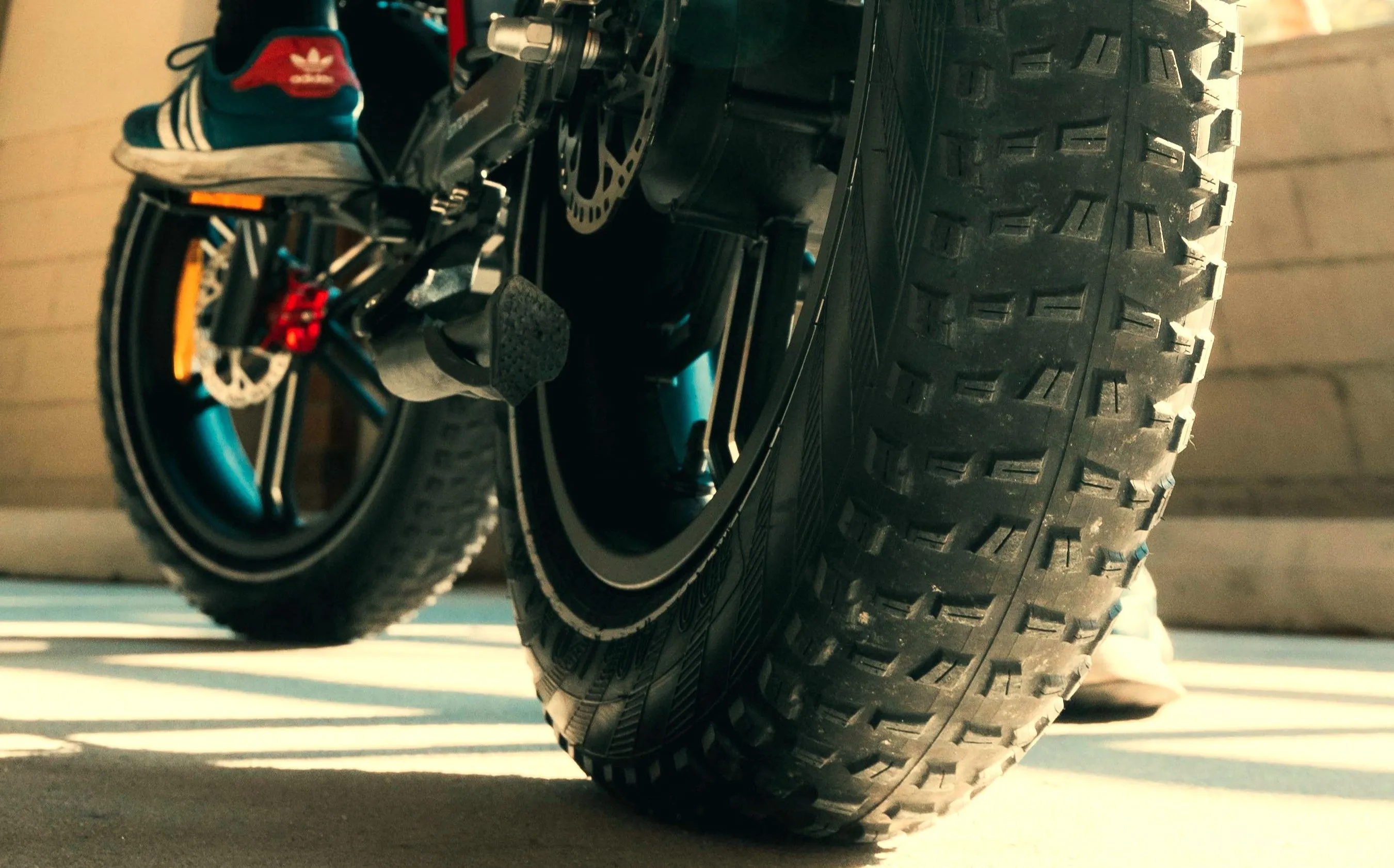 pexels g force bike 95411088 13633037