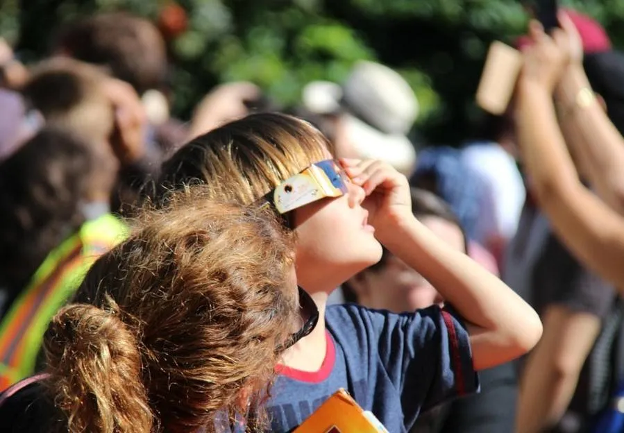 solar eclipse 2689087 1280