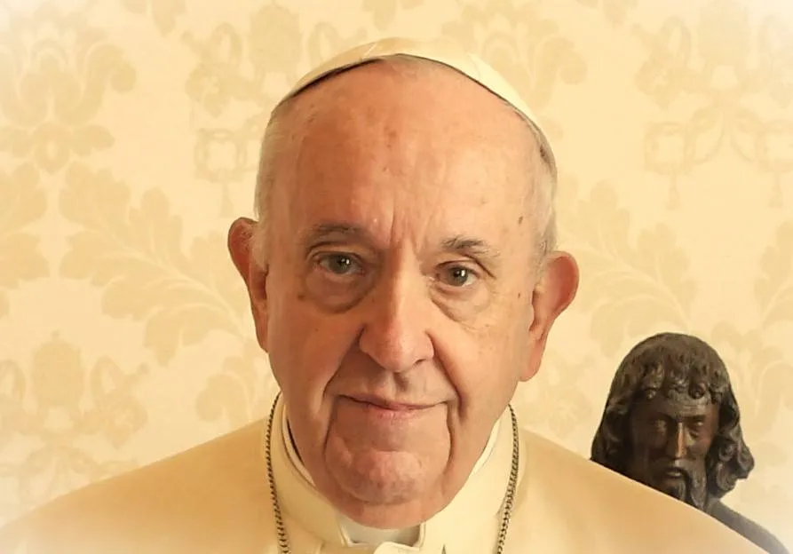 portrait of pope francis 2021