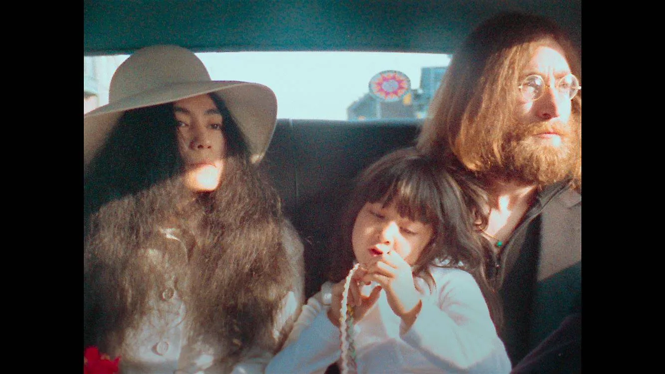 One-to-One_-John-Yoko_st_3_sd-low_Cameraman-Nic-Knowland-1970-Yoko-Ono-Lennon