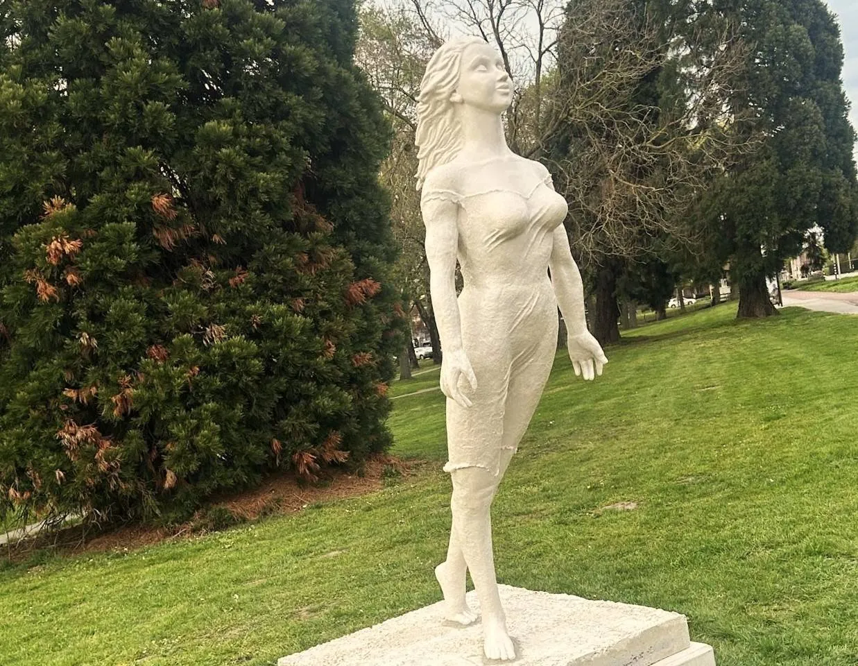 671651495_10241496456737832_6813145695358506575_n