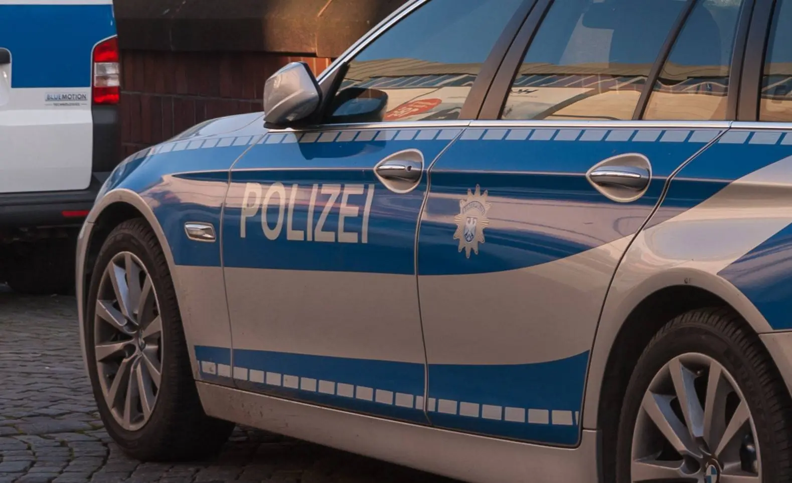 BPol_BMW_F11,_Hamburg-Altona_(155914)