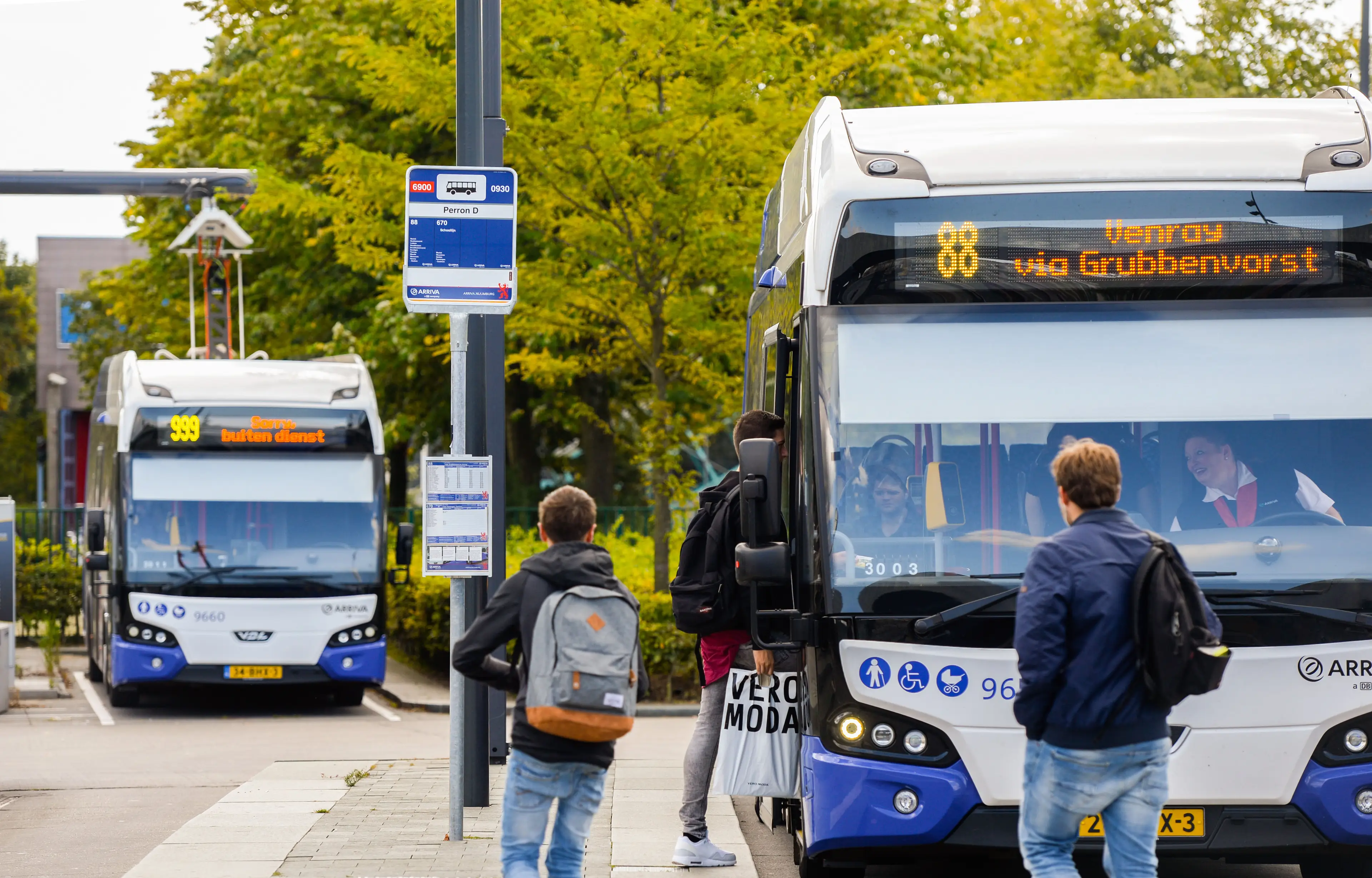 ze-bus-venlo-2-fotograaf-max-lautenschlaeger-pb-formaat