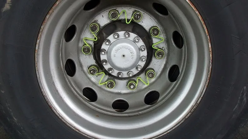 150419 bus wiel e1429448577307