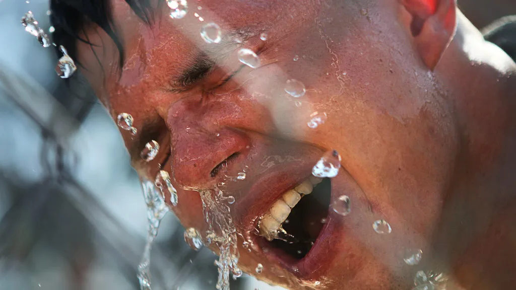 150427 pepperspray in gezicht e1430209778666