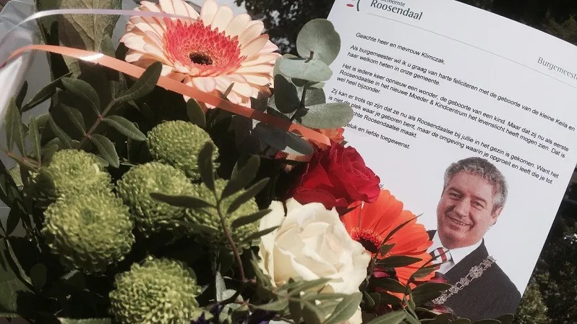 150528 felicitaties niederer voor eerste baby moeder kind centrum e1432820265236