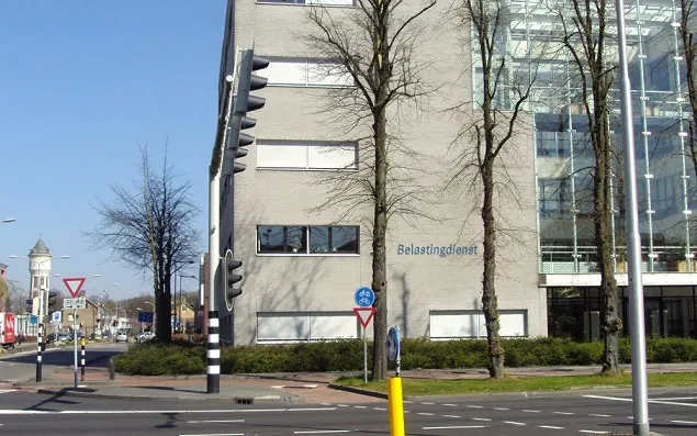 150709 belastingdienst mill hillplein