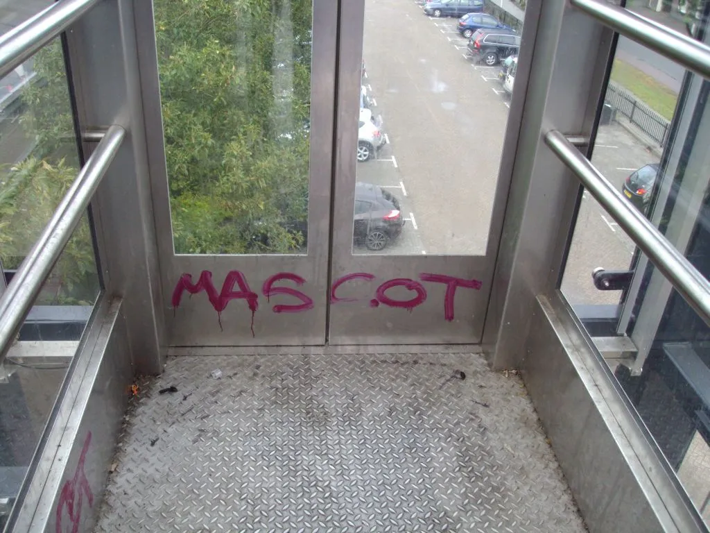 150714 passerelle beklad redactie 8 e1442224490935