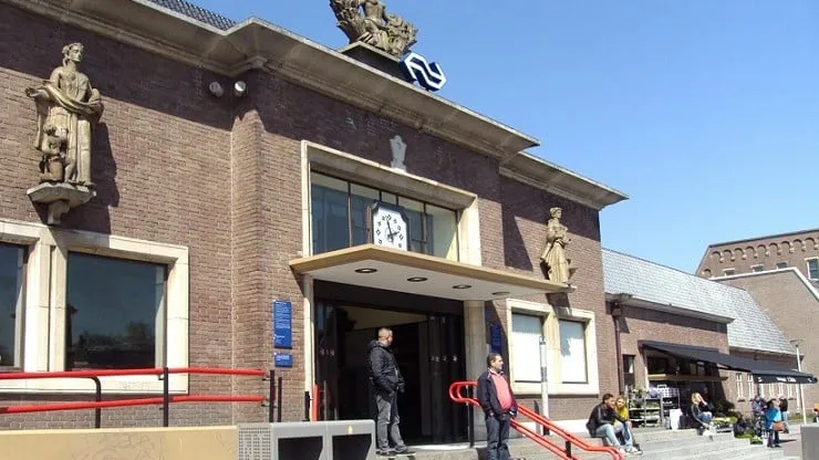 150930 station roosendaal e1443614329885