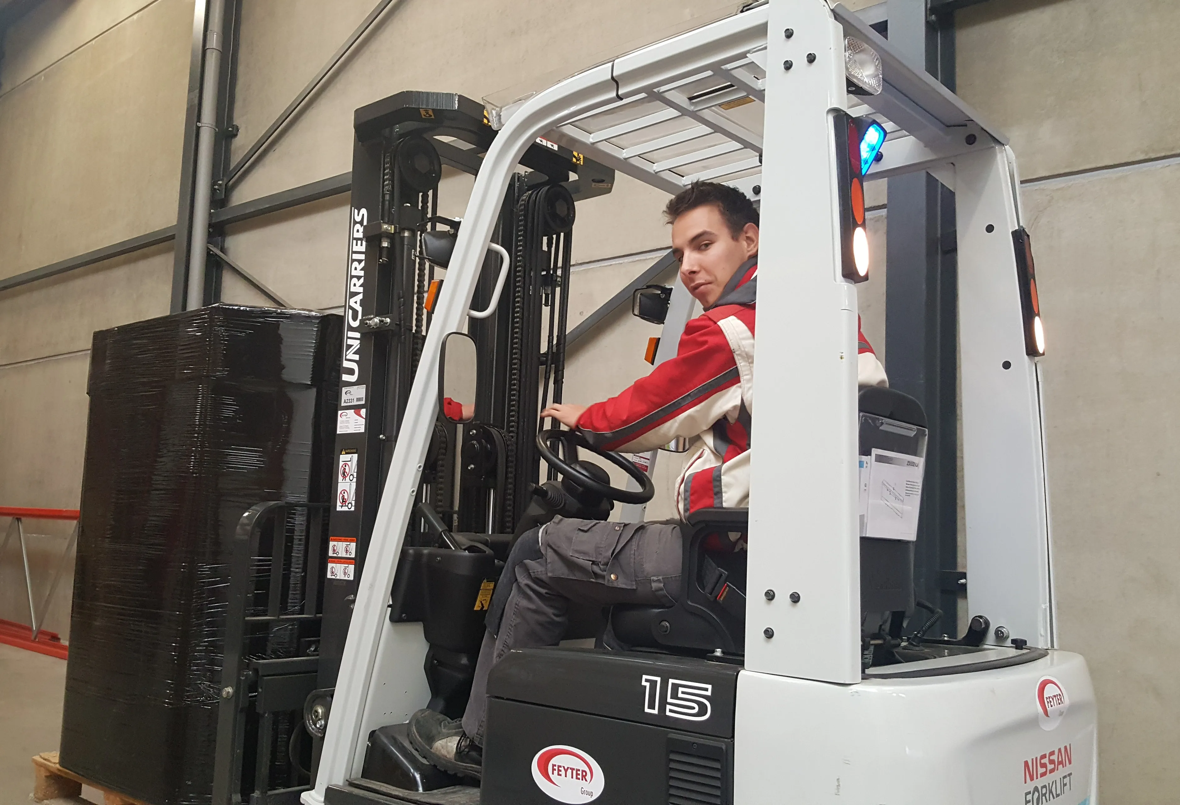 2017 03 17 persbericht werkloze jongeren opgeleid voor de logistiek jim groen