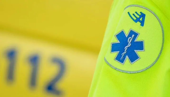 bond ambulancepersoneel bereidt acties voor 715x408