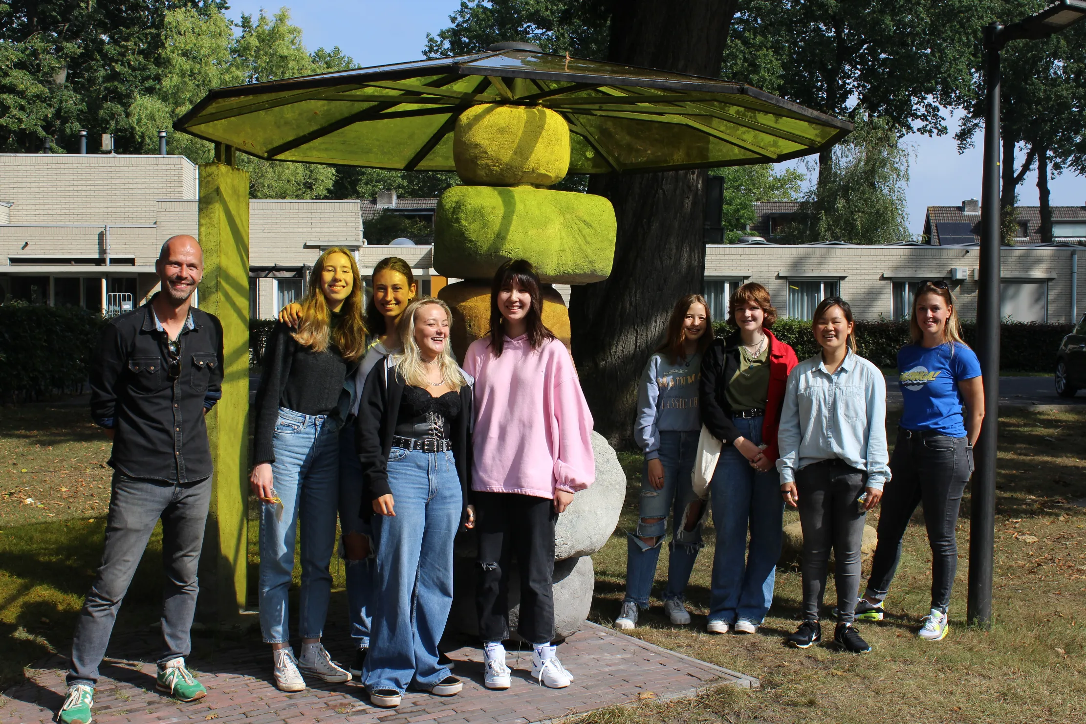 de ontwerpers en maker