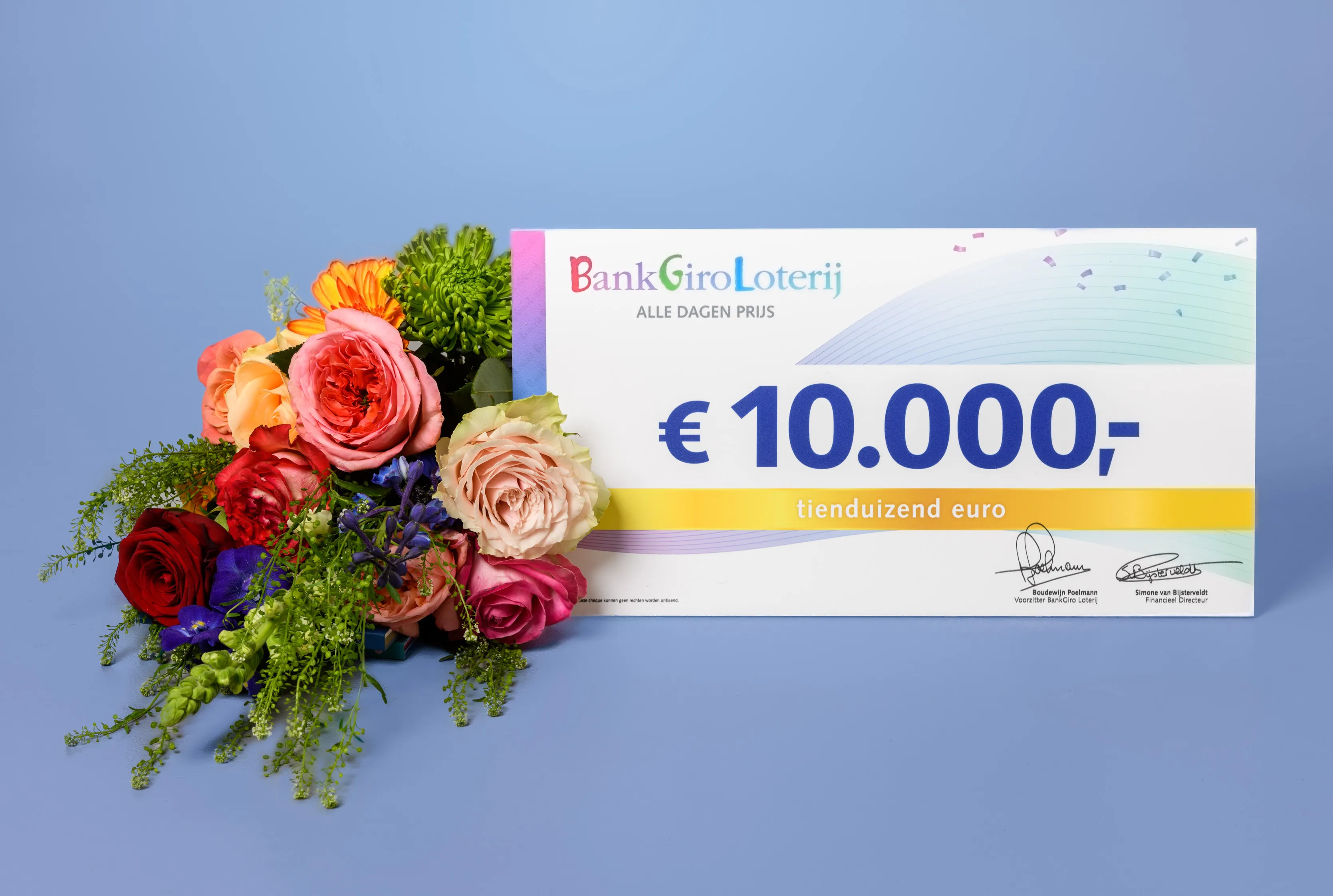 een bankgiro loterij cheque van 10000 euro 2