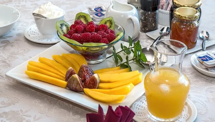 gezond eten op tafel