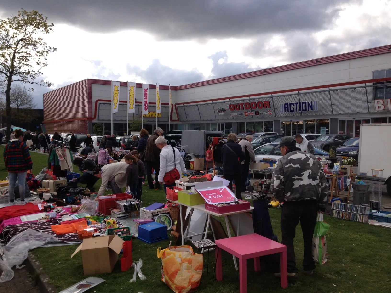 kofferbak tweedehands markt