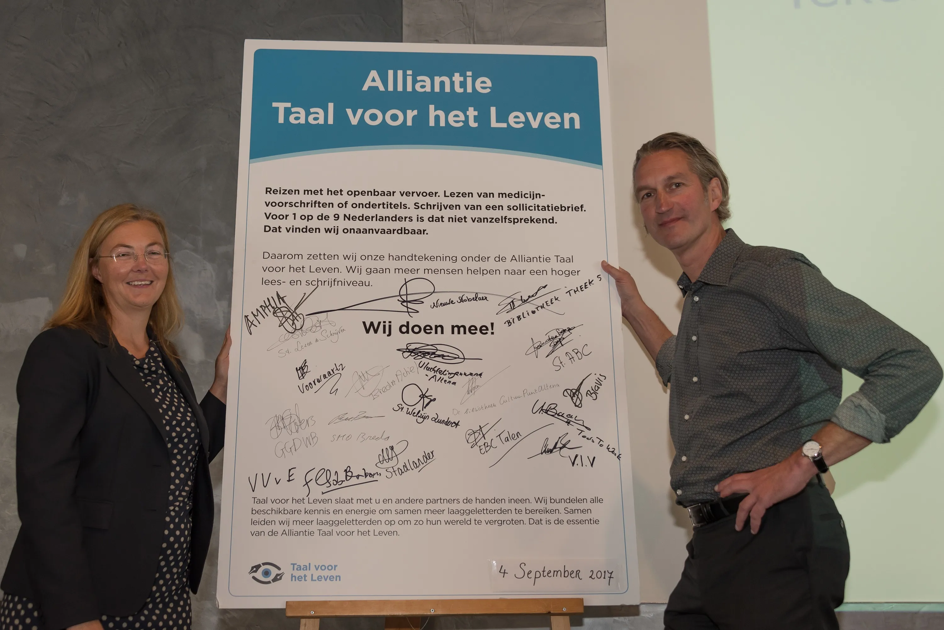 ondertekening overeenkomst taal voor het leven door amphia en bravis ziekenhuis 4 9 2017