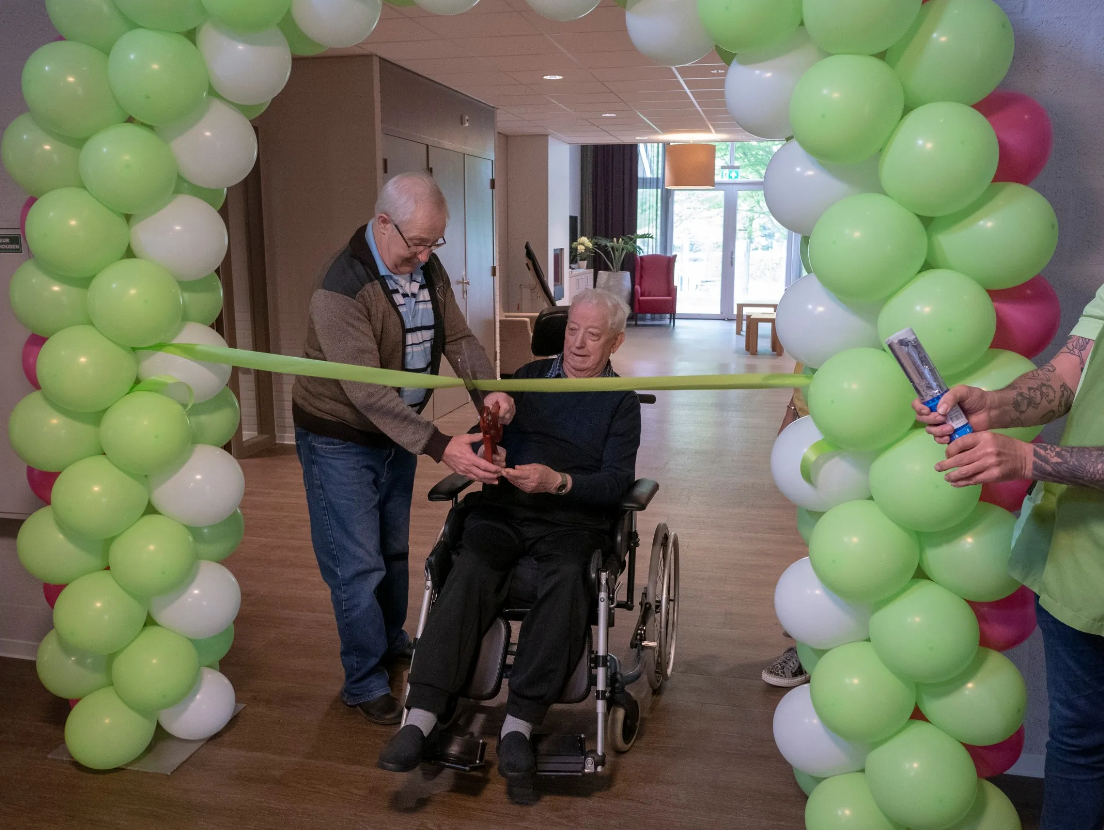 opening jade smaragd