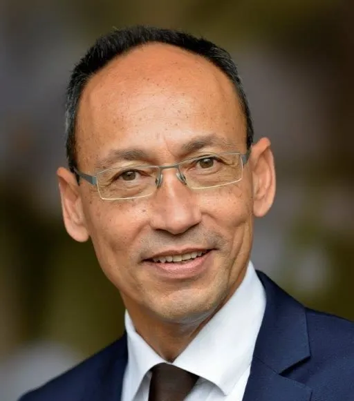 ron axt e1591174815873