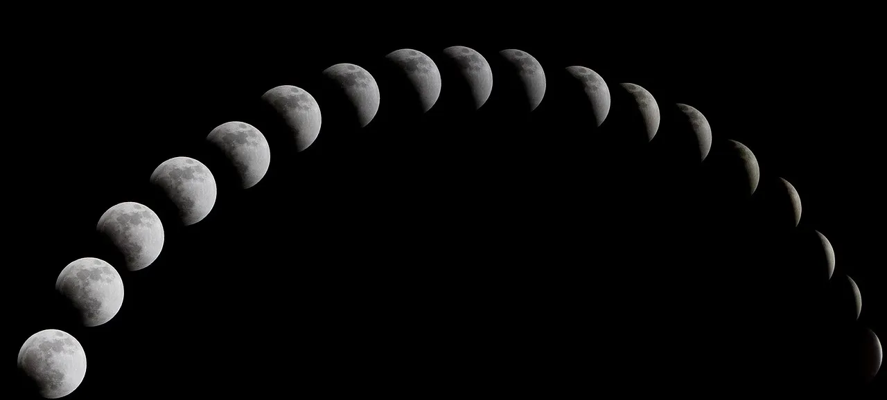 total lunar eclipse 1113799 1280