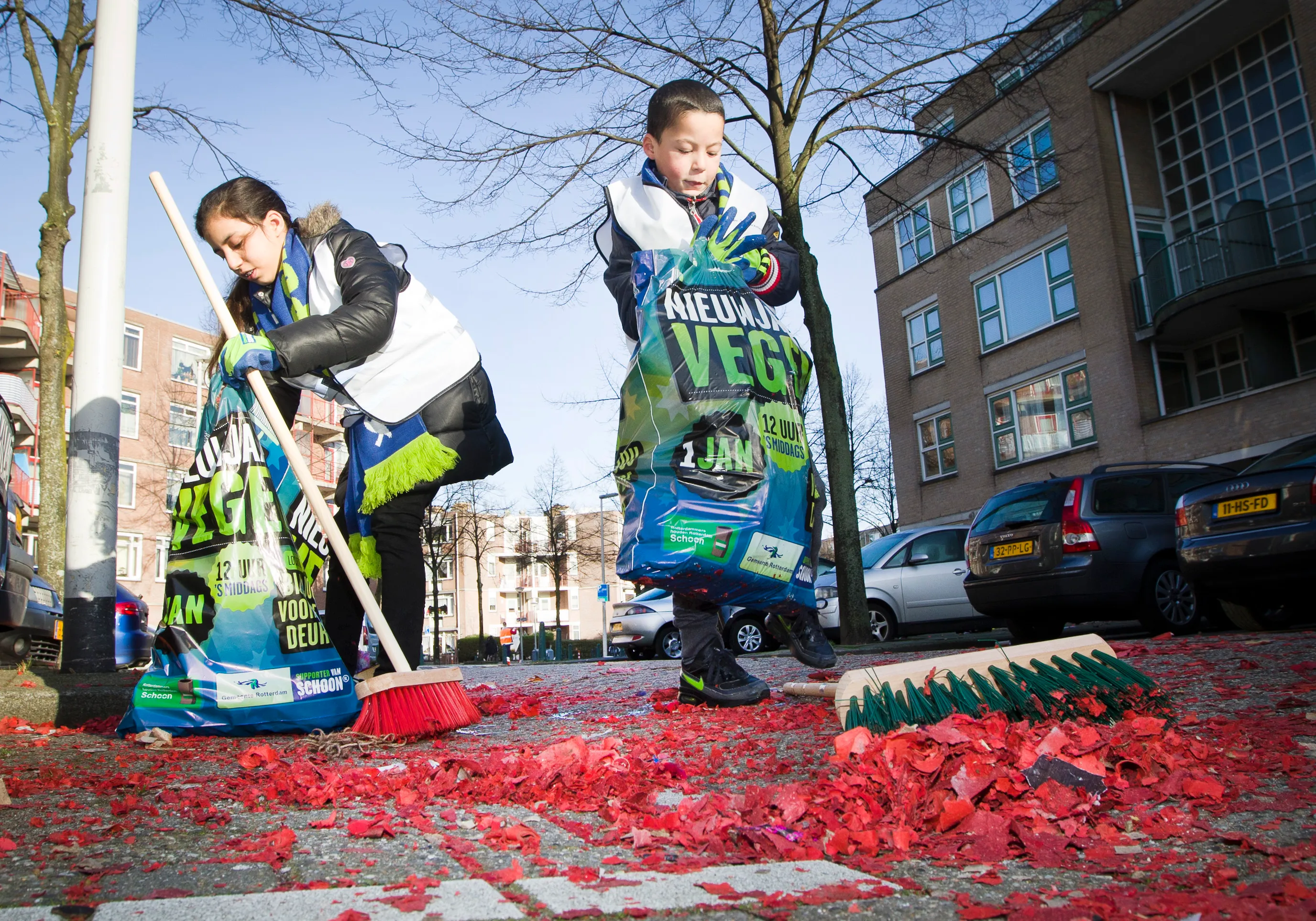 vuurwerk straat schoon