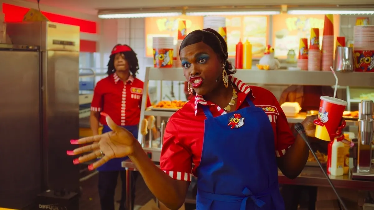 bon bini holland 3 st 1 jpg sd low copyright 2021 ww entertainment 1