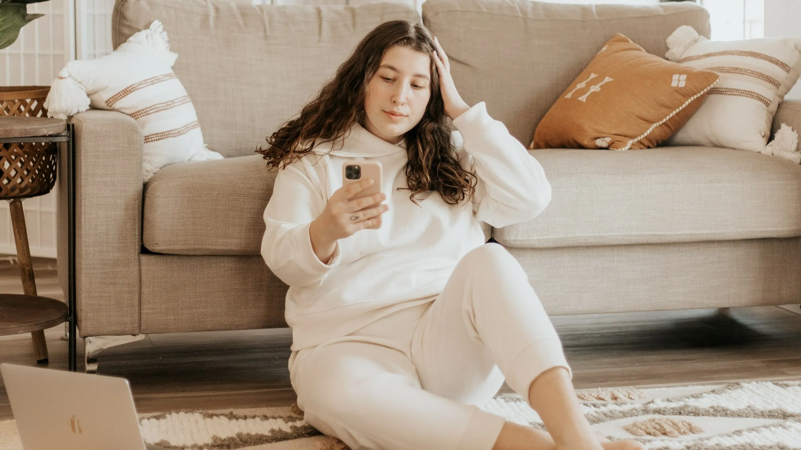 madrona rose 1ynvbx7lrbu unsplash scaled