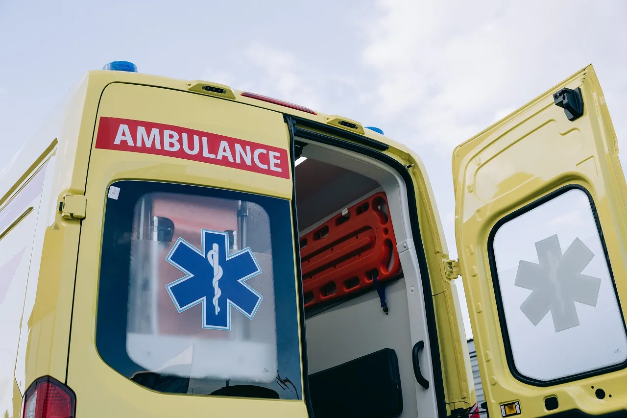 Ambu