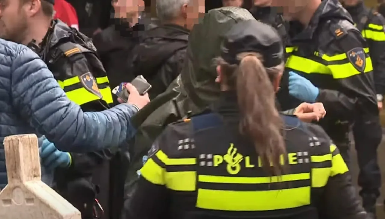 politie de dam 4 mei