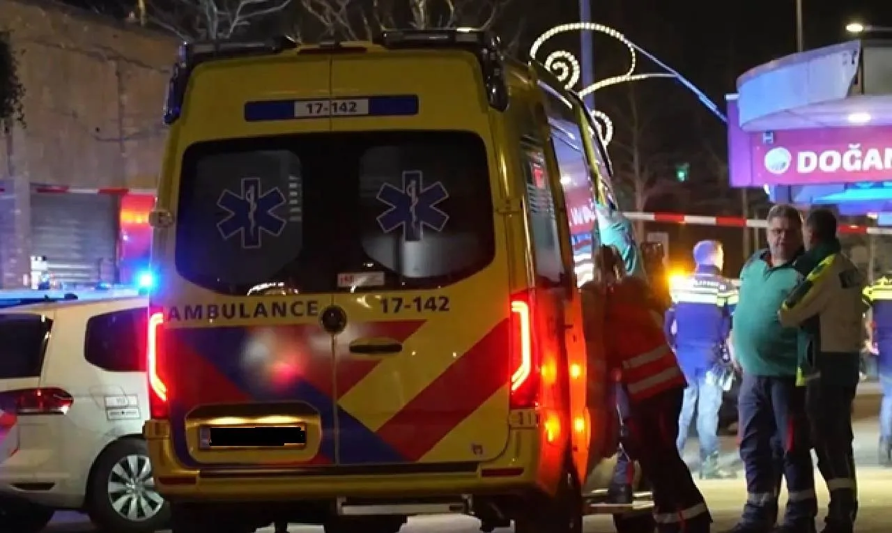 ambu425
