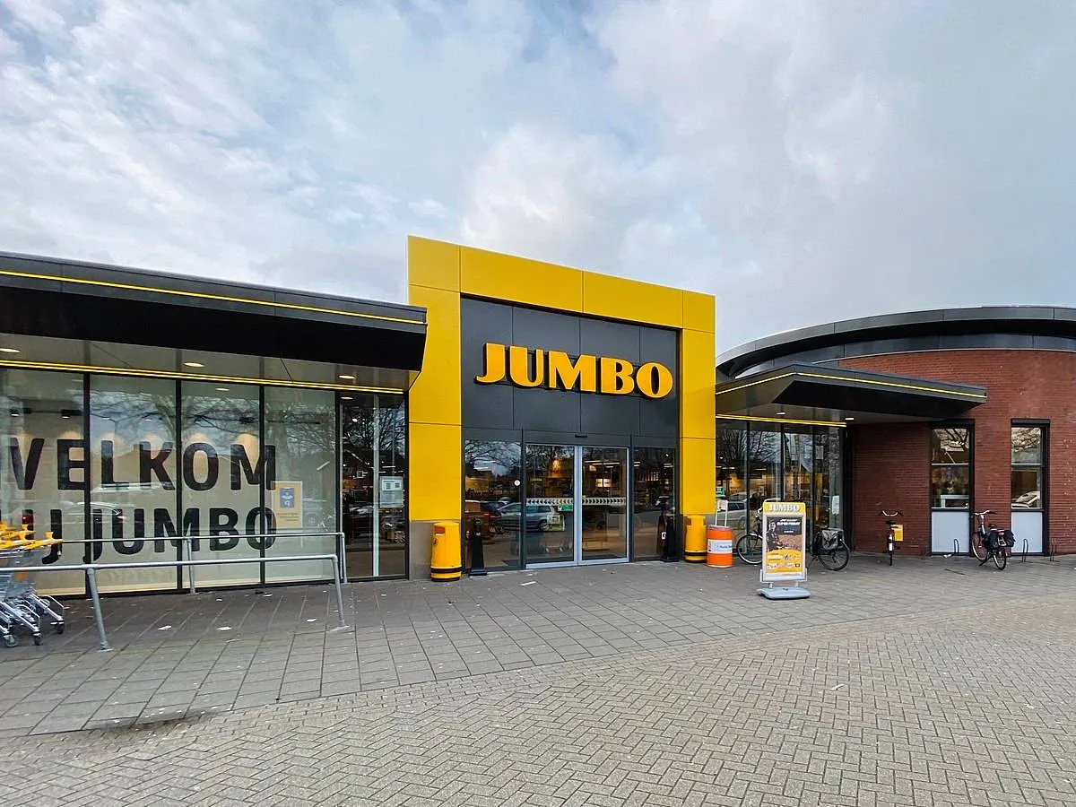 1200px jumbo supermarket in veghel nl