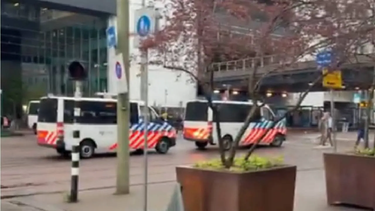 Politie8