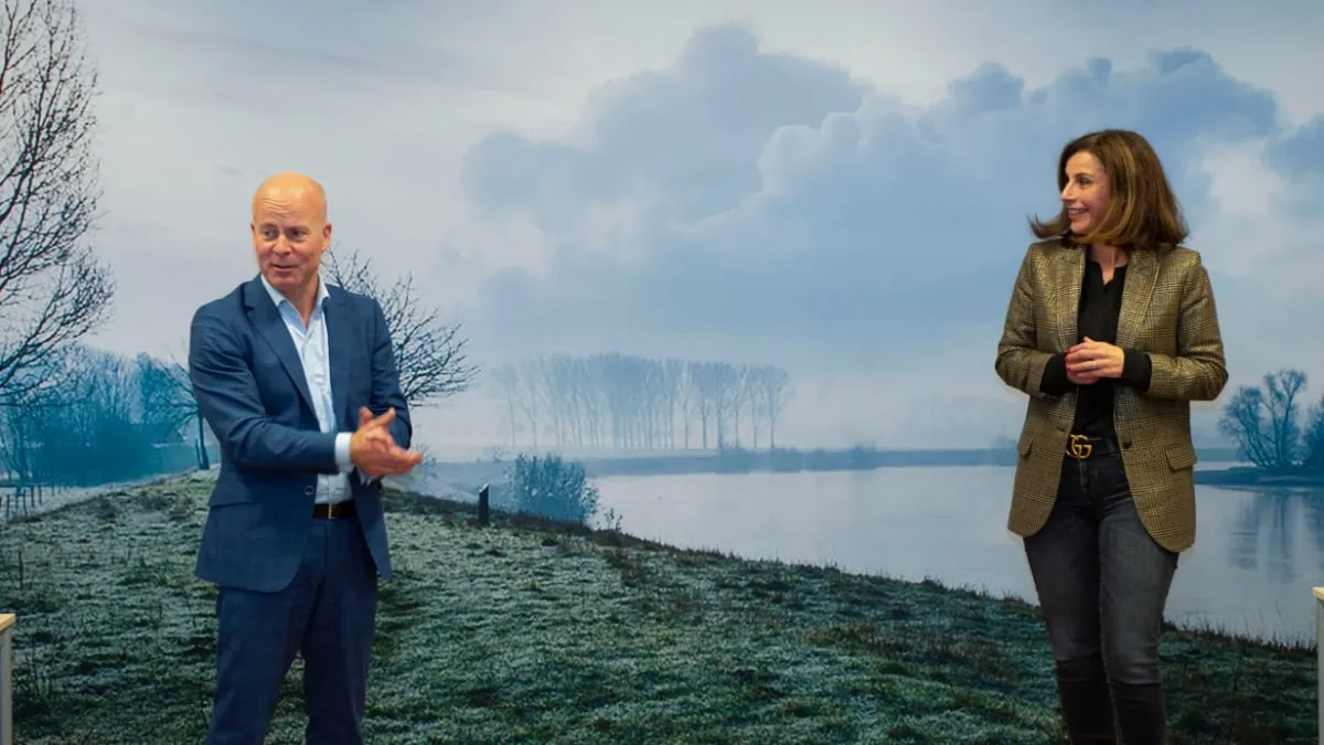 057 20211021 werkbezoek knops