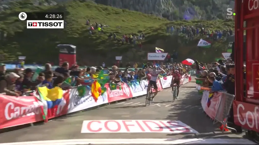 13 tadej pogacar wint etappe 13 vuelta 2019