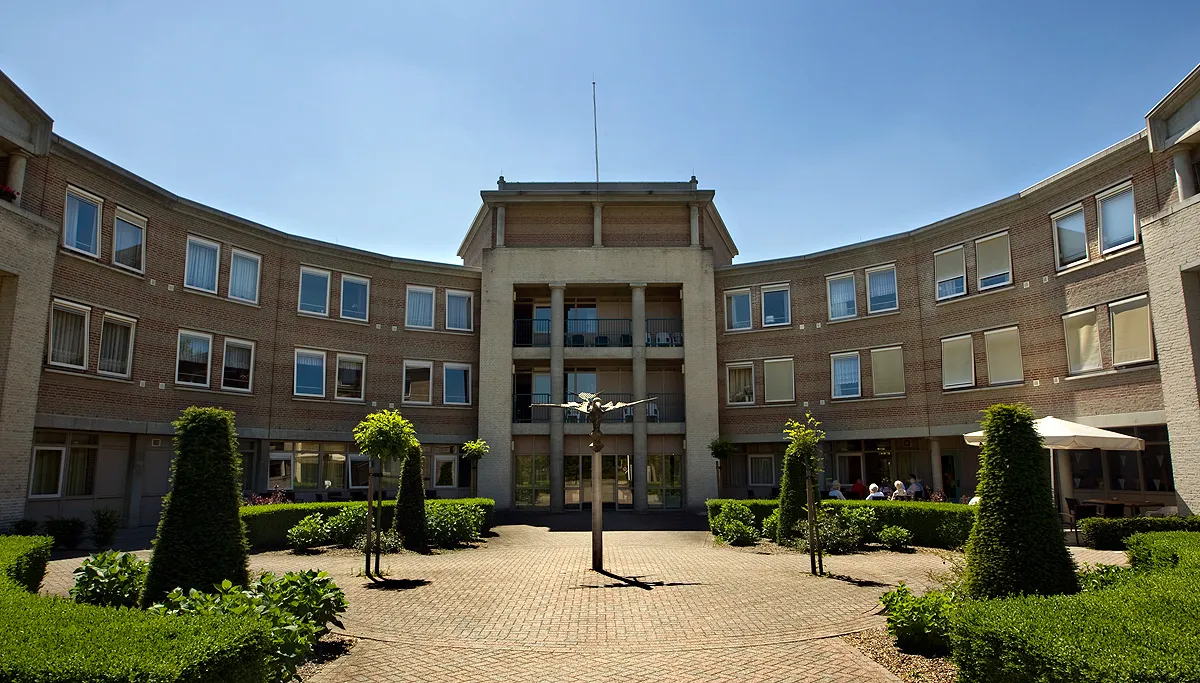 20160425 olympiastaete gebouw geleen