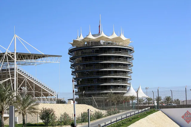 3109757797 abe16ba861 z circuit bahrein allan donque cc by 20