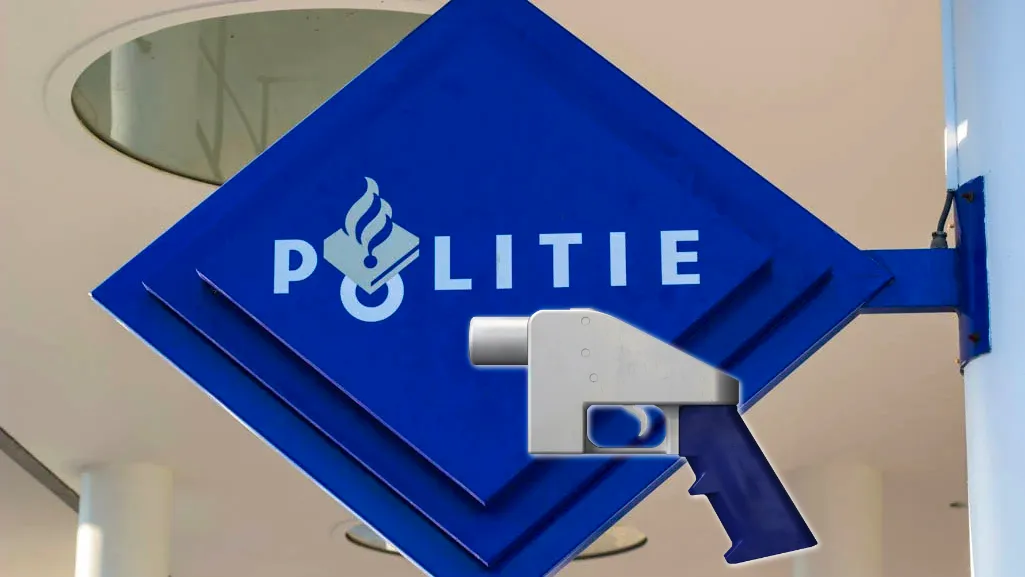 3d geprint wapen uithangbord politie bureau sittard anke hendrix