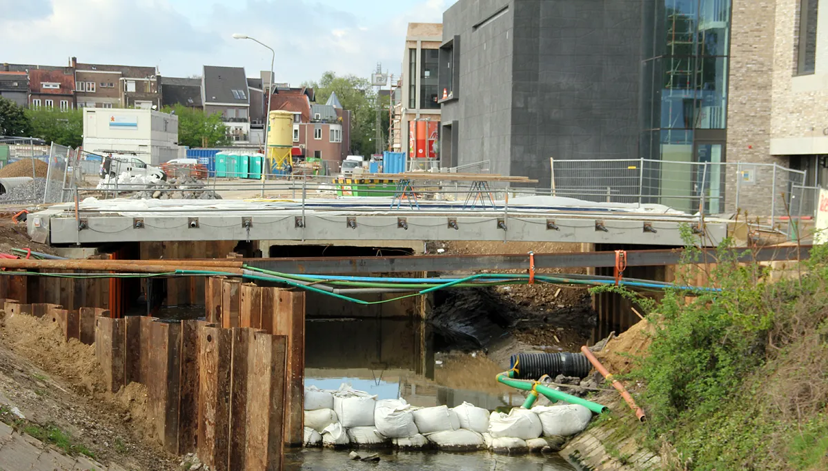 aanleg brug ligne linde
