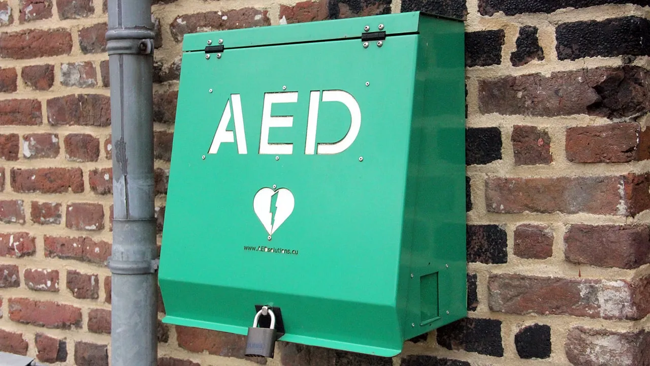 aed bij ophovenerhof