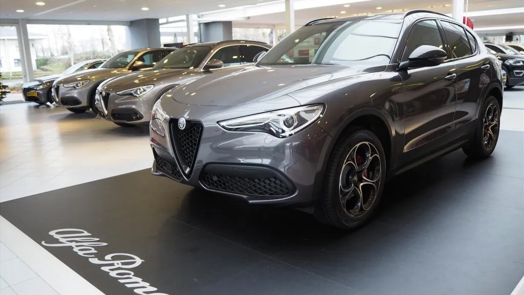 alfa romeo stelvio coumans