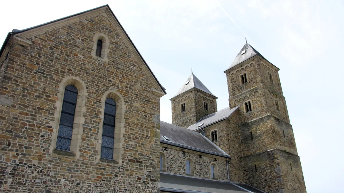 amelberga basliek susteren