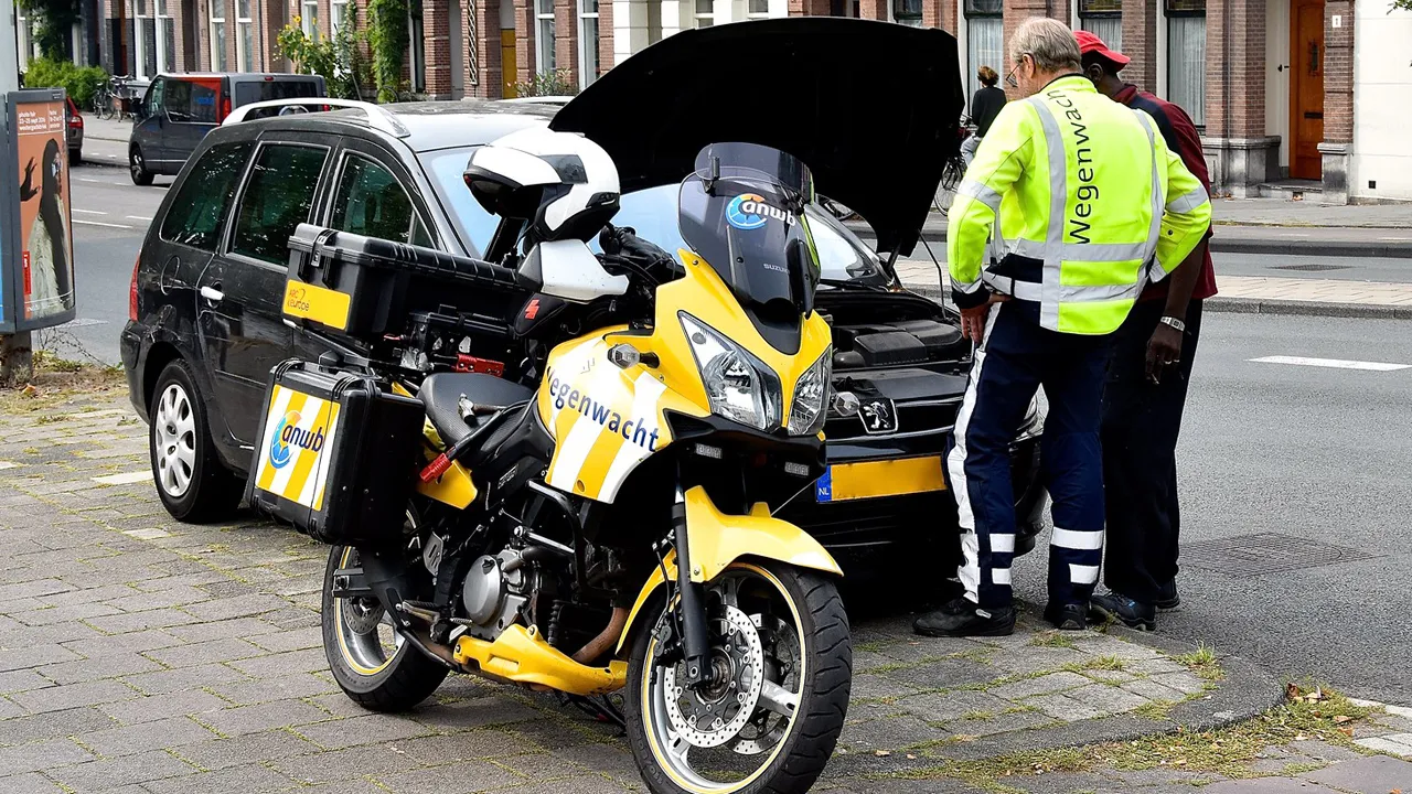 anwb pechhulp facemepls cc by 20 via flickr