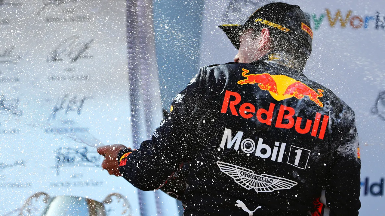 ap 1zsxhvyn92111 news