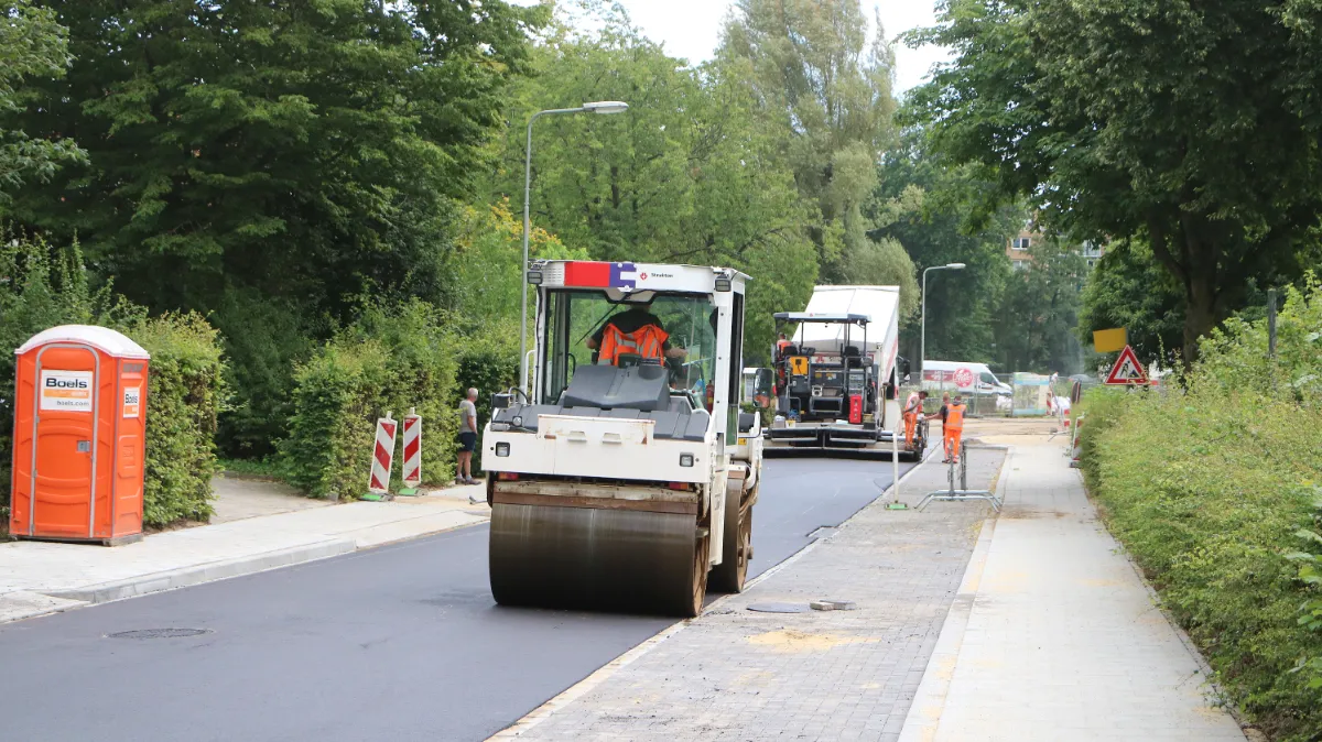 asfalteren molenweg sittard juli 2021